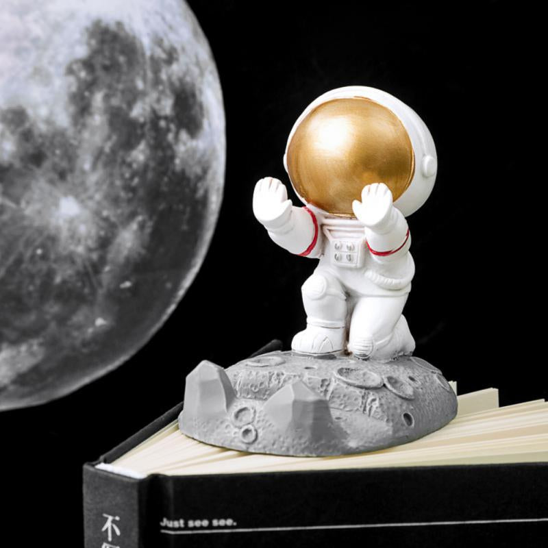 Astronaut Plastic Spacesuit Figurine Phone Holder