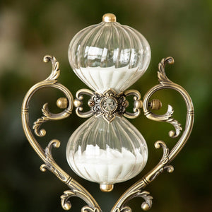 Heart Vintage Style Rotating Hourglass AN005-1